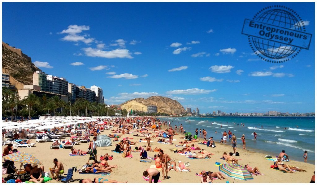 Playa Del Postiguet in Alicante