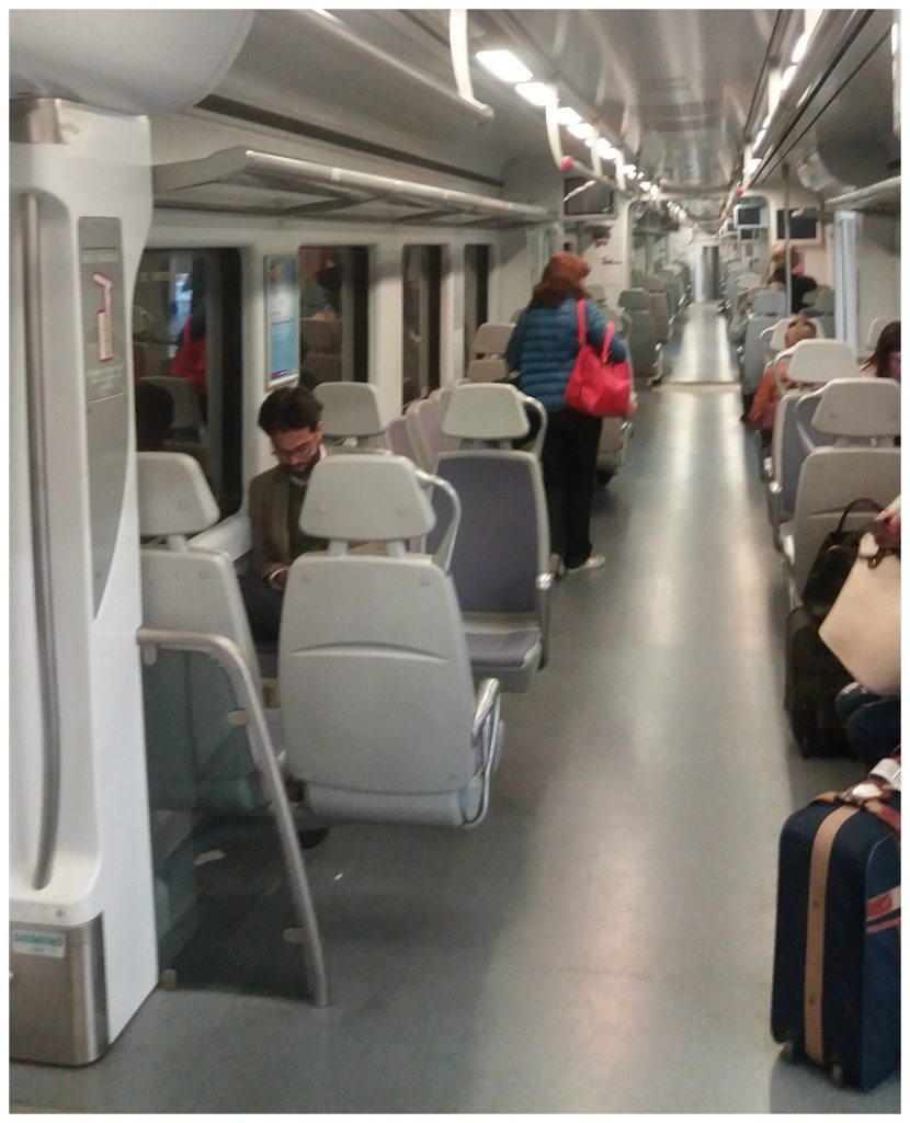 lots of space on the Renfe train to and from Madrid airport